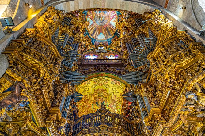 Minho Tour Private (Braga and Guimarães) Full Day - Guides with Knowledge and Personal Touch