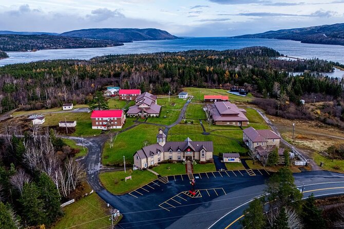 Mini Cabot Explorer - Seasonal Delights at Clucking Hen Cafe & Bakery