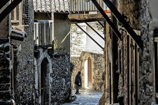 Mini Mountain Jeep Safari - Panoramic Views at Lefkara