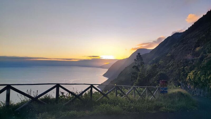 Mini Tour - Trail PR01 - Serra Topo - Santo Cristo - Cubres - Visiting Caldeira de Santo Cristo and Its Lagoon