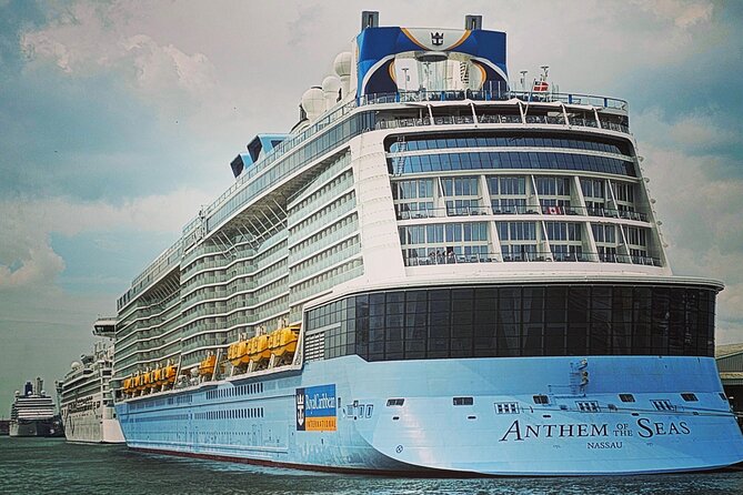 Minibus from Heathrow Airport to Southampton via Netley Abbey - The Scenic Stop at Netley Abbey