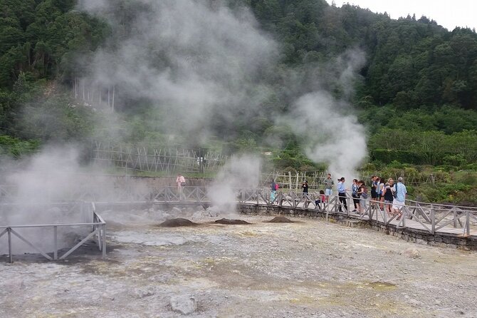 Minibus  Laketour  Furnas  Full Day (Shared) - Key Points