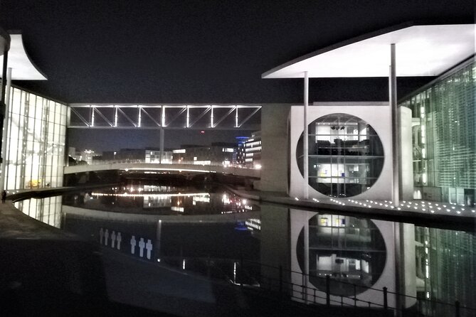 Minivan Driver and Guide (DIN15565) Tailor Made Berlin Highlights - The Topography of Terror and Berlin Wall Fragments