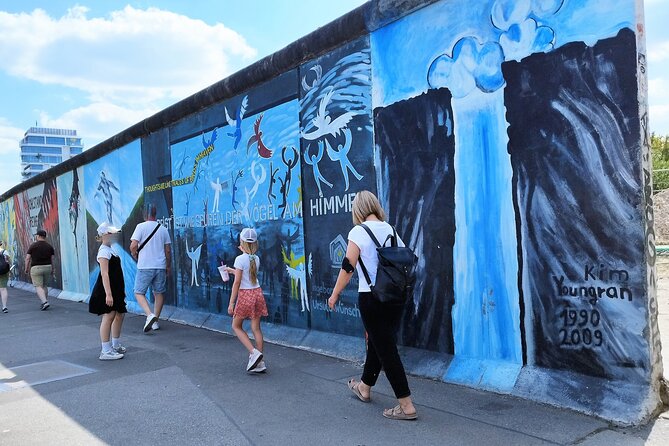 Minivan Driver and Guide (DIN15565) Tailor Made Berlin Highlights - Potsdamer Platz: From Ruins to Modern Skyscrapers