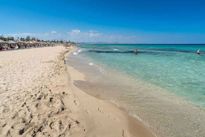 Minivan tour from Syracuse to the most beautiful beaches and Marzamemi - Marzamemi: Picturesque Village and Local Delights