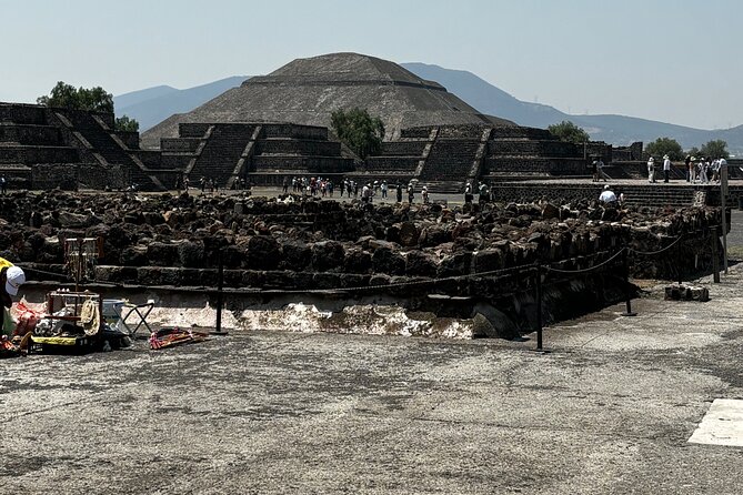 Minivan tour in Teotihuacan - Limitations and Considerations