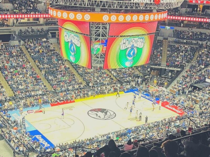 Minneapolis: Minnesota Timberwolves Basketball Game Ticket - Food, Drinks, and Other Extras
