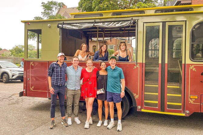 Minneapolis Narrated Scenic Sightseeing Trolley Tour - Highlights Along the Route: From City Streets to the Mississippi