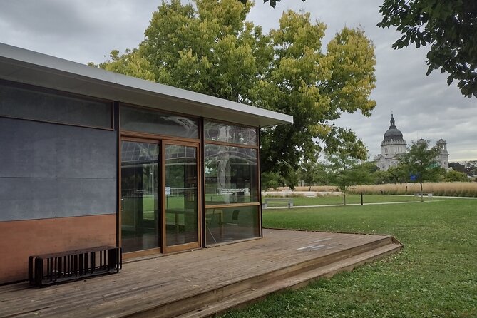 Minneapolis Sculpture Garden: A Self-Guided Walking Tour - Stories Behind Controversial and Notable Sculptures