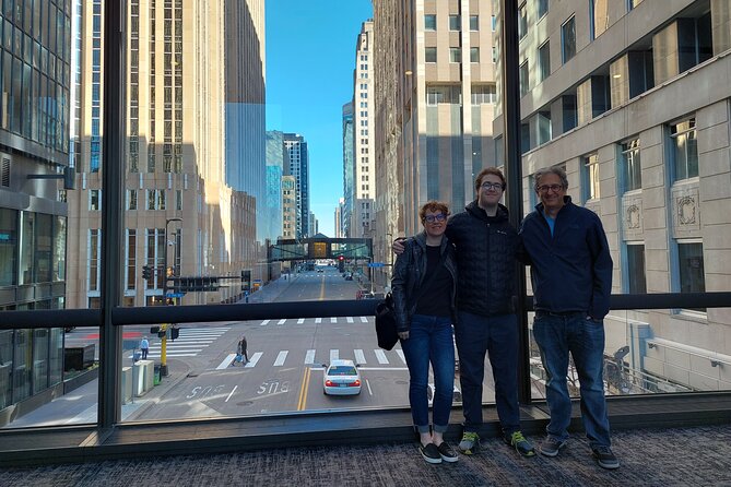 Minneapolis Skyway Walking Tour - Discovering Public Art at Minneapolis Public Service Building
