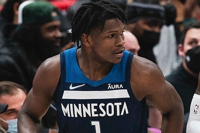 Minnesota Timberwolves Basketball Game at Target Center - Exploring Target Center and Minneapolis