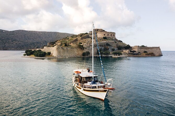 Mirabello Luxuries with Spinalonga & Agios Nikolaos from Elounda - Scenic Drive to Elounda’s Elite Resorts and Ancient Ruins