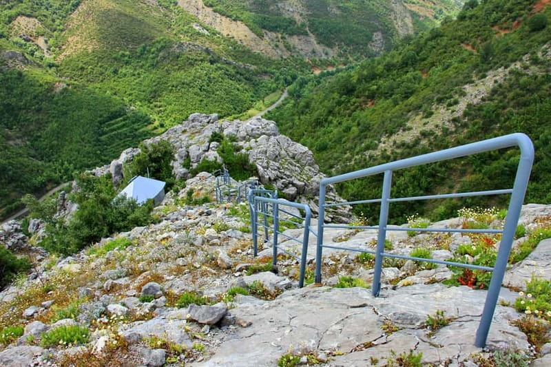 Mirdita: A Journey Through Ancient Paths - Key Points