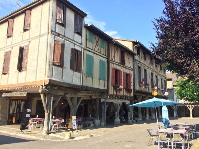 Mirepoix, castles of Montségur & Camon guided tour - Exploring Mirepoix’s Medieval Charm