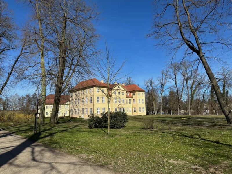 Mirov: Classical concerts at Mirov Castle - The Historic Setting of Schloss Mirow as a Concert Venue