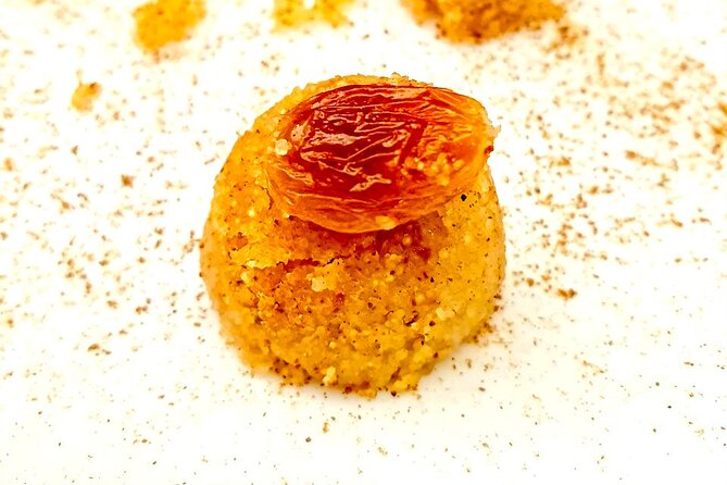 Miss Anna Santorini Cooking Class - The Experience’s Pace and Group Size