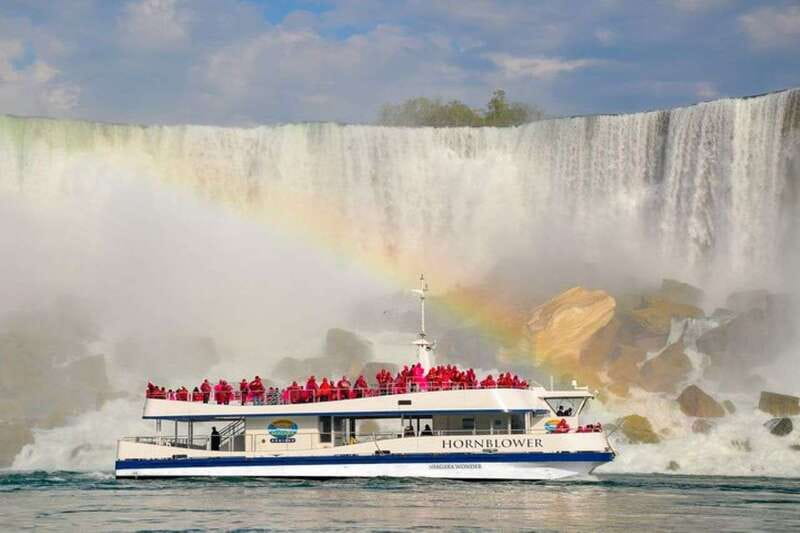 Mississauga: Niagara Falls Day Tours with Boat and Lunch - Key Points