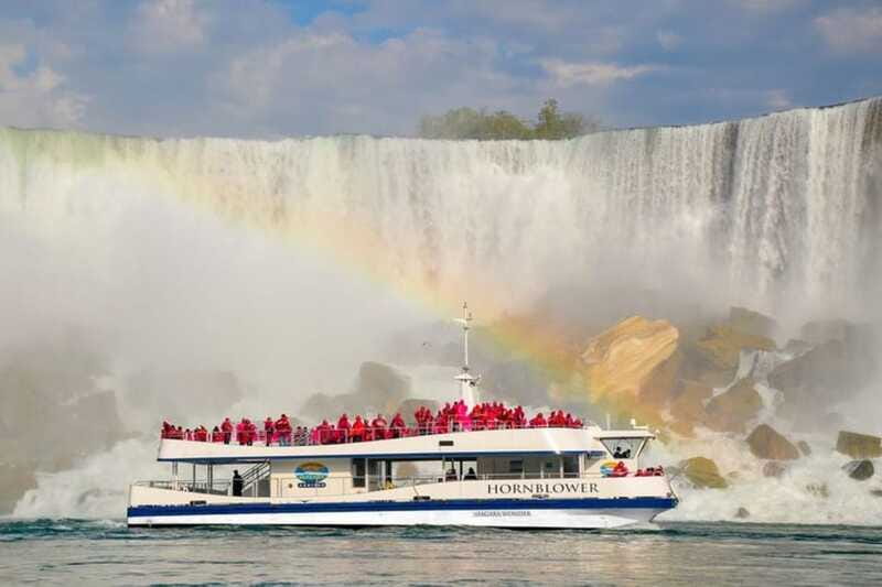 Mississauga: Niagara Falls Day Tours with Boat and Lunch - The Iconic Niagara Falls and Optional Boat Ride