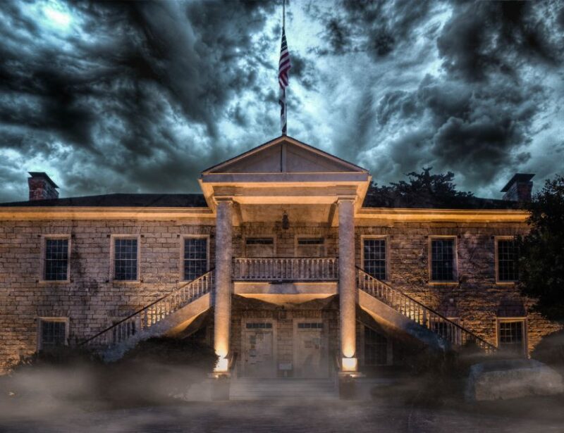 Mist, Mayhem & Murder: Monterey Ghost Tours - Exploring Montereys Haunted Landmarks