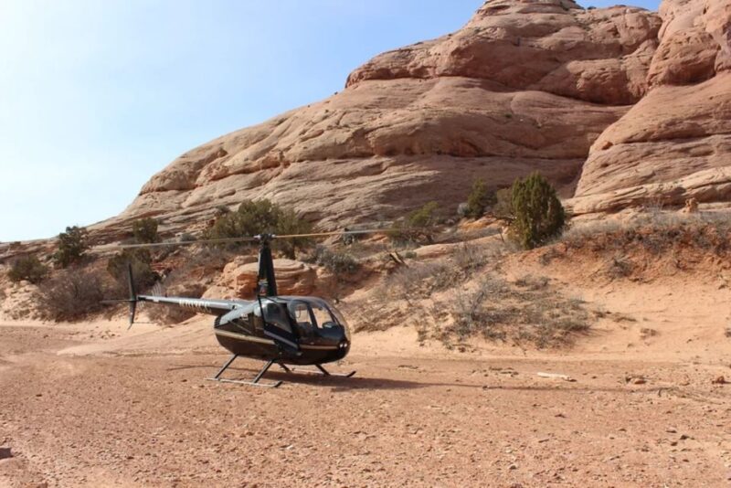 Moab: Canyon Country Sunset Helicopter Tour - Accessibility and Physical Requirements