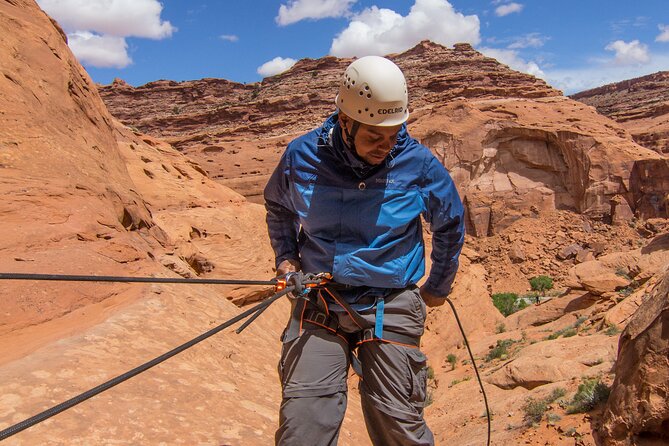 Moab Canyoneering Adventure - Discover the Moab Canyoneering Adventure with NAVTEC Expeditions