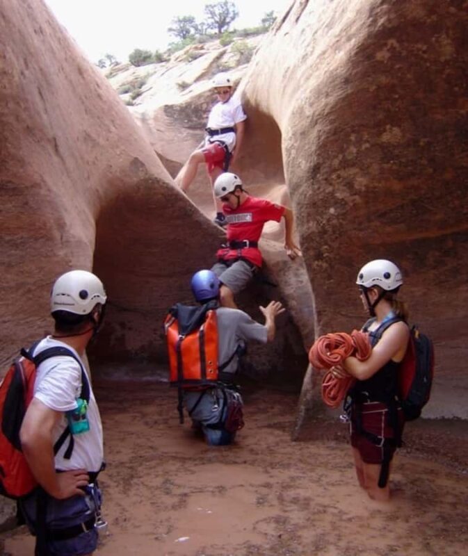 Moab: Chamisa Canyon Canyoneering Adventure - Safety and Environmental Responsibility