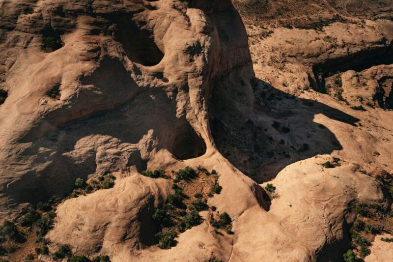 Moab: Corona Arch Canyon Run Helicopter Tour - The Unique Experience of a Private Helicopter Flight