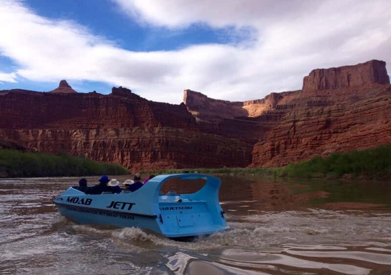 Moab: Meander Canyon Scenic Jet Boat Tour - Discover the Scenic Wonders of Meander Canyon on a 3-Hour Jet Boat Tour