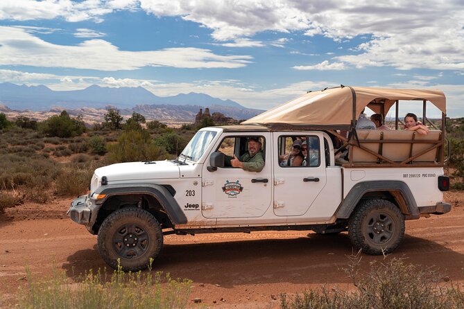 Moab Morning Half Day Jeep Tour - Scenic Trail Highlights and Trail Types