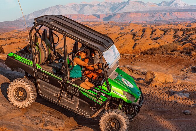 Moab Private 4x4 Tour On Hell's Revenge - Guide Expertise and Personalized Service