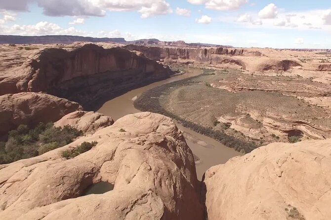 Moab Private 4x4 Tour On Hell's Revenge - Timing Tips for the Best Experience