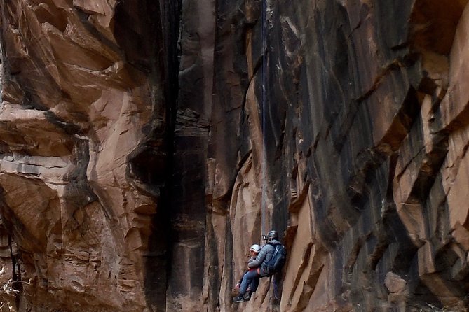 Moab Rappeling Adventure: Medieval Chamber Slot Canyon - Discovering Utah’s Medieval Chamber Slot Canyon
