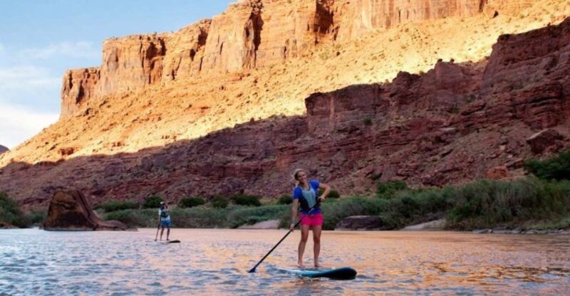 Moab: Stand-Up Paddleboard with small rapids on Colorado - Discover the Exciting Paddleboard Tour with Small Rapids on Colorado near Moab