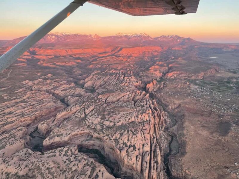 Moab's Best Backcountry Arches Scenic Flight 30min. - Frequently Asked Questions