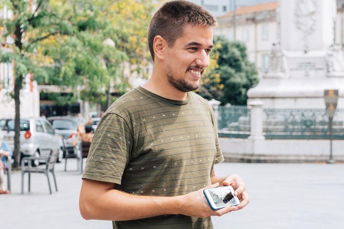 Mobile Photography through Porto hidden streets - Flexibility and Cancellation Policy