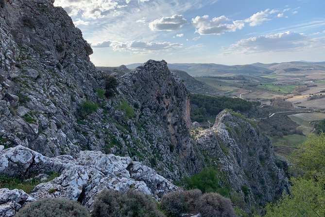 Moclín Walking Tour - Scenic Village and Authentic Andalucian Atmosphere