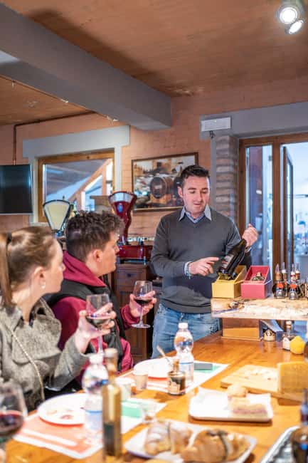 Modena: Cavedoni Balsamic Vinegar Tour & Tasting - Key Points