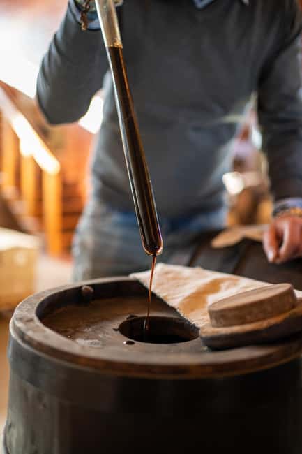 Modena: Cavedoni Balsamic Vinegar Tour & Tasting - The Role of Lambrusco Wine in the Experience