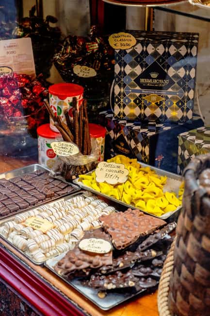 Modena: Guided Food Tour with 10+ Local Delicacies Tastings - The Strengths and Limitations of the Modena Food Tour