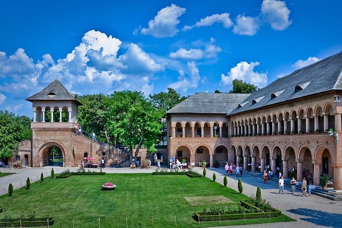 Mogosoaia Palace & Snagov Monastery: Private tour from Bucharest - Explore Romania’s Architectural Treasures on a Private 5-Hour Tour
