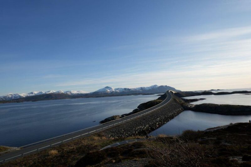 Molde: Atlantic Ocean Road and Tour of Bud Fishing Village - The Power of Hustadvika and Its Wildlife