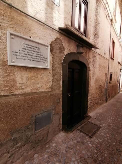 Molise Poggio Sannita (Is): tour of Palazzo Iacovone Birthplace de Horatiis house. - The Ancient Hypogeum Oil Mill: Industrial Archaeology at Its Best