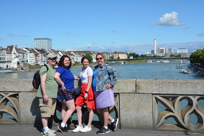 Moments in Basel: Personalized Tour & Photo Session - Key Points
