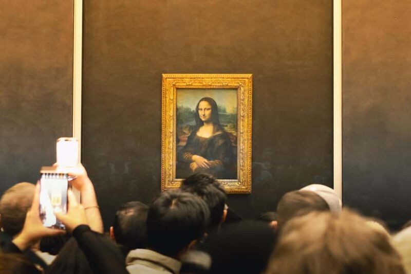 Mona Lisa & Treasures: 6-people Max Louvre Experience - Meet the Guides: Knowledge and Passion Make the Difference
