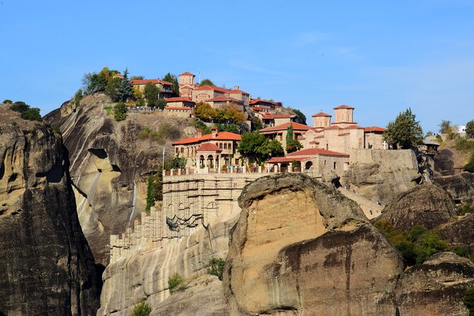 Monasteries of Meteora UNESCO Site Private Tour from Athens - Discovering the Holy Trinity Monastery (Agia Triada)