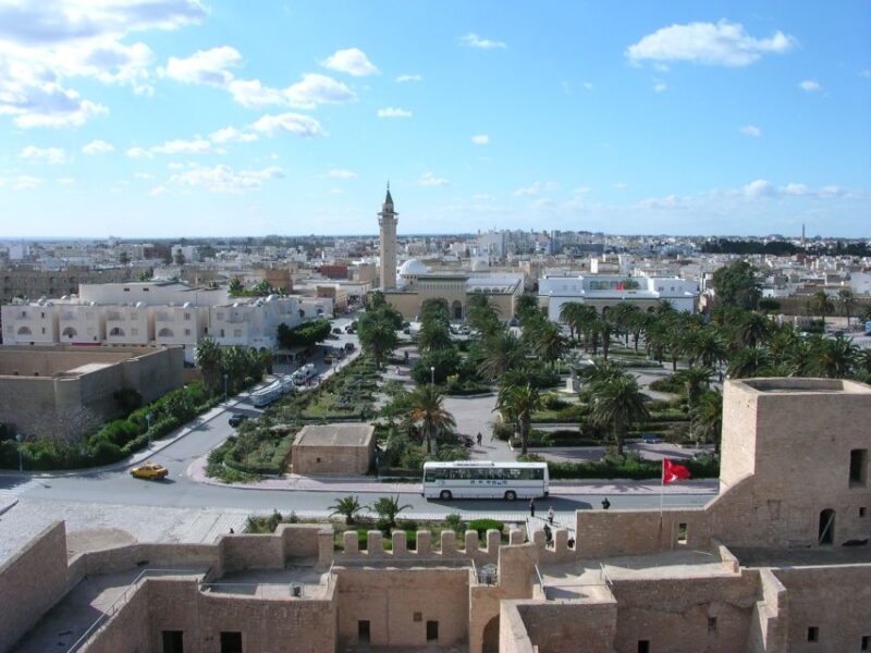 Monastir: Private Half-Day Excursion - Admiring the Islamic Elegance of Bourguiba Mosque