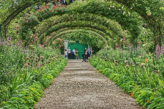 Monet's Gardens & House-Private Giverny Tour From Paris - Key Points