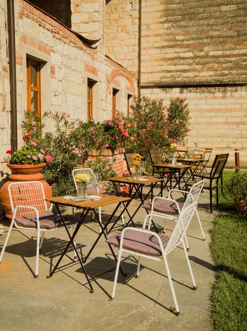 Monferrato: Wine Tasting and Guided Infernot Tour - Practical Details: Meeting Point, Accessibility, and Tips