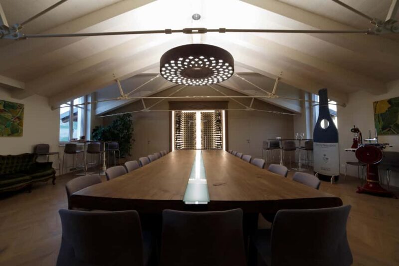 Monforte d'Alba: Jacuzzi Ritual with Wine Tasting - Private Jacuzzi with Panoramic Views of the Langhe Hills