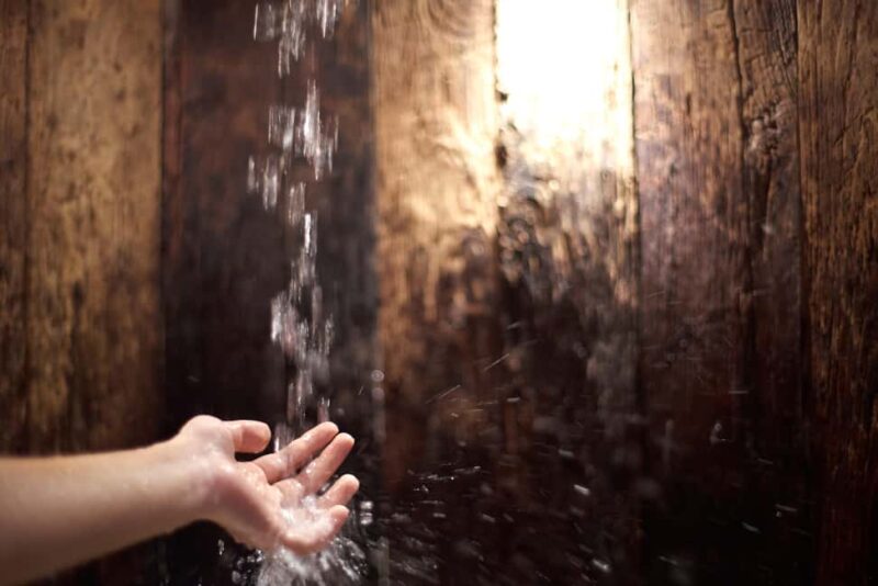 Monforte d'Alba: Jacuzzi Ritual with Wine Tasting - Who Will Enjoy This Experience?